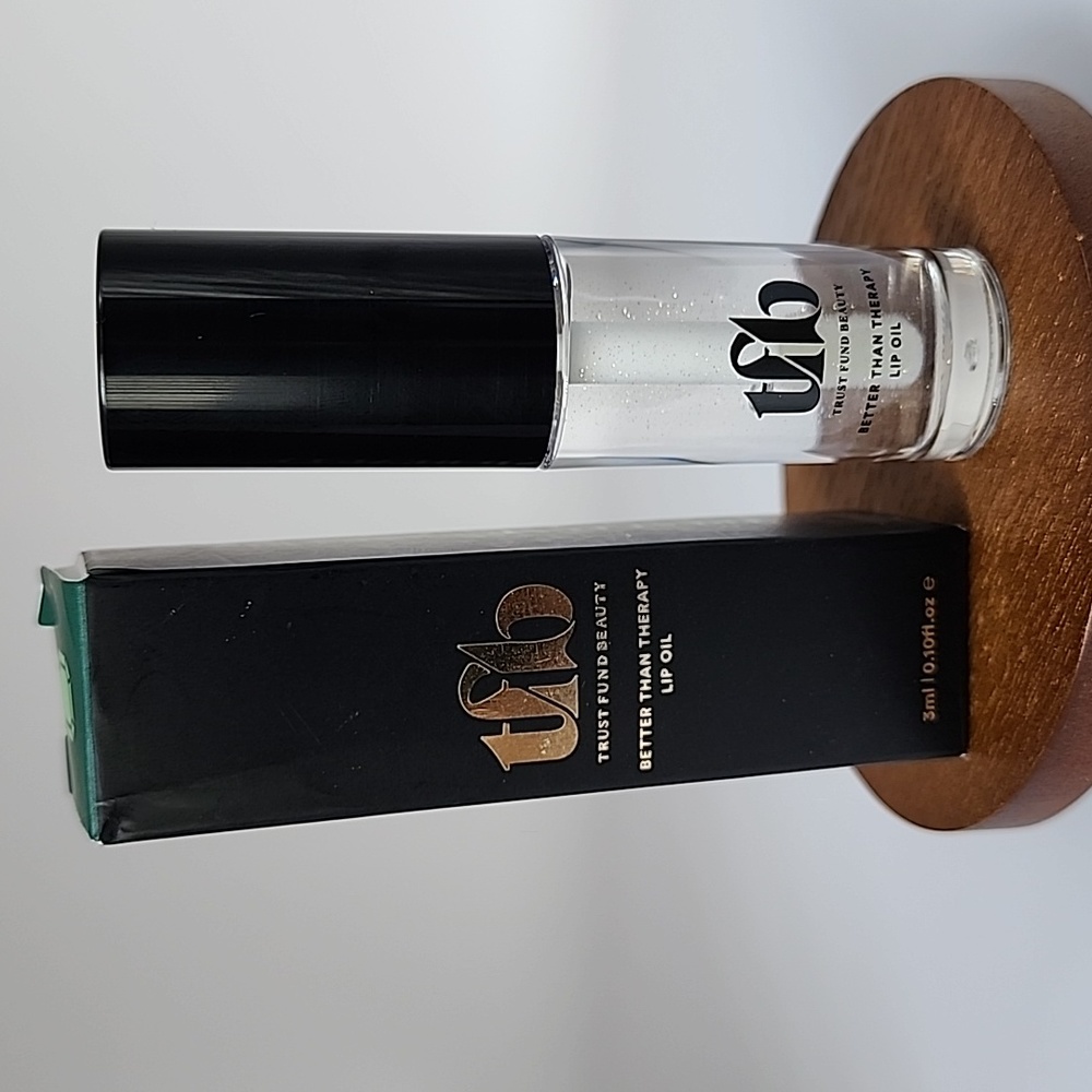 Trust Fund Beauty Better Than Therapy Lip Oil